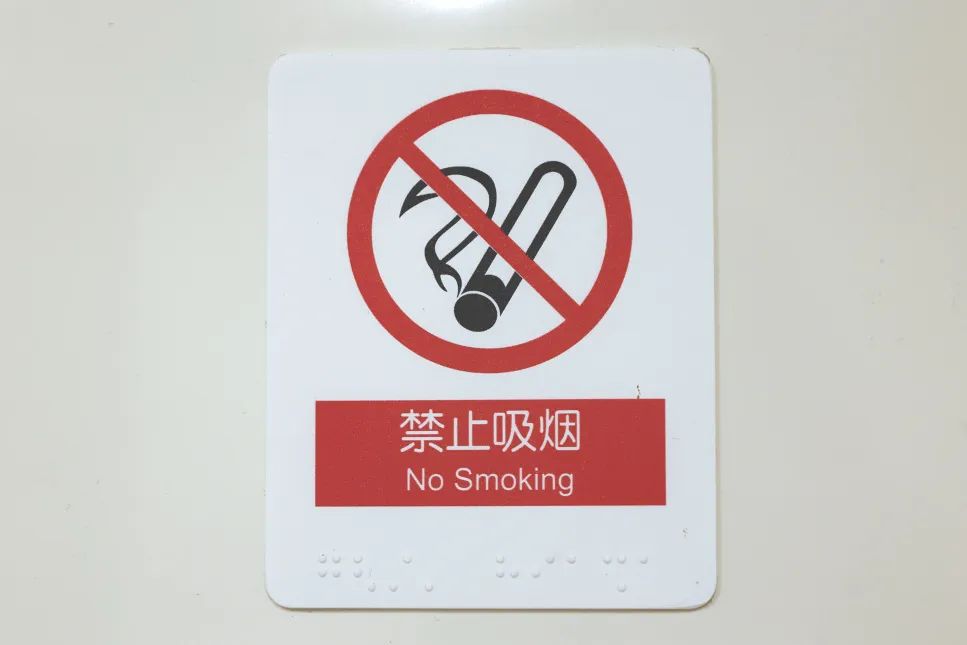 高鐵行李放置規(guī)范_乘車(chē)安全注意事項(xiàng)_出行提示