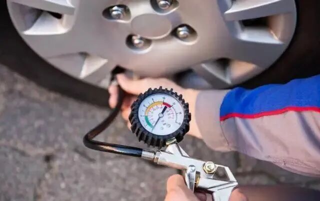 做好出行準備冰凍天氣_出行提示_冰凍天氣行車安全提示