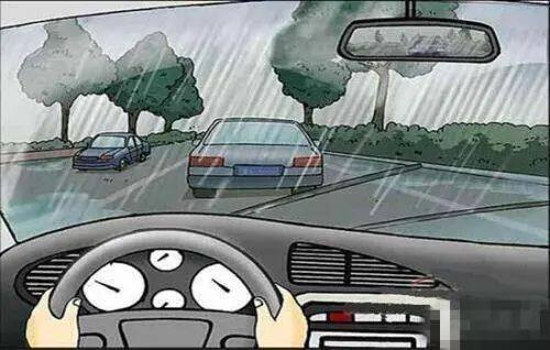 出行提示_曲靖市天氣預報 雨天出行安全提示 雨天駕駛安全技巧