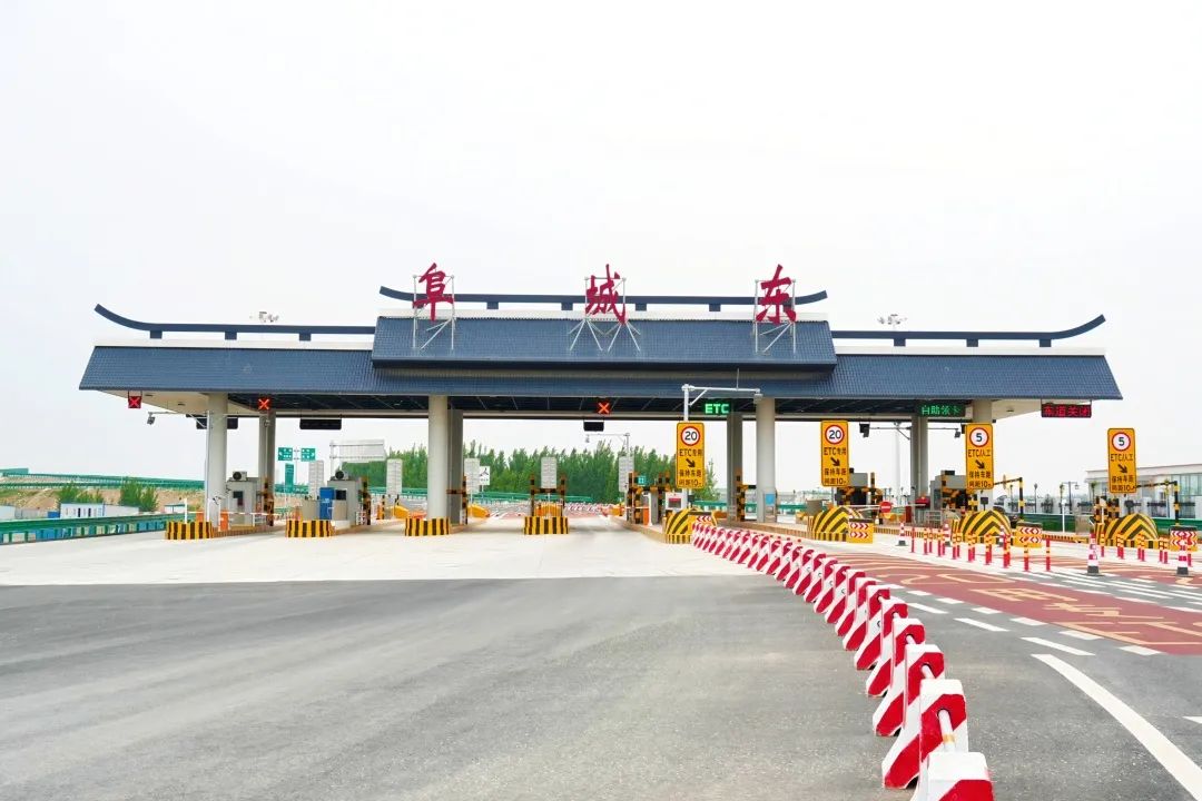 2025年端午節(jié)高速出行流量預(yù)判_端午節(jié)旅游包車免費政策_出行提示