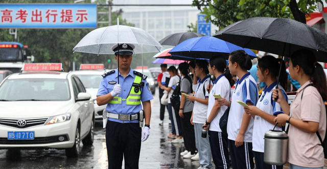 2024年高考公安部出行提示_出行提示_高考送考車輛交通管制